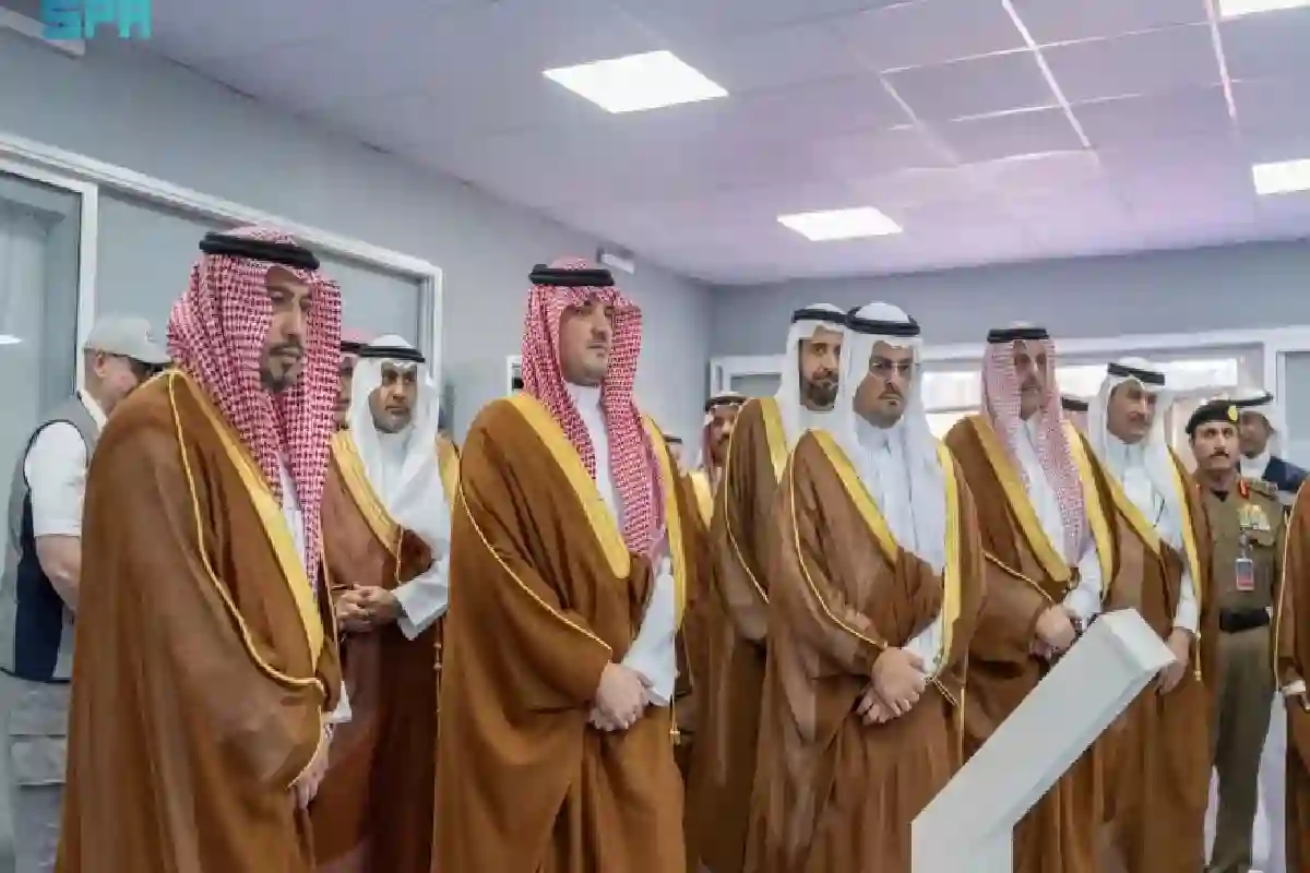الأمير عبدالعزيز بن سعود يدشن المستشفى الميداني الذكي في مشعر عرفات