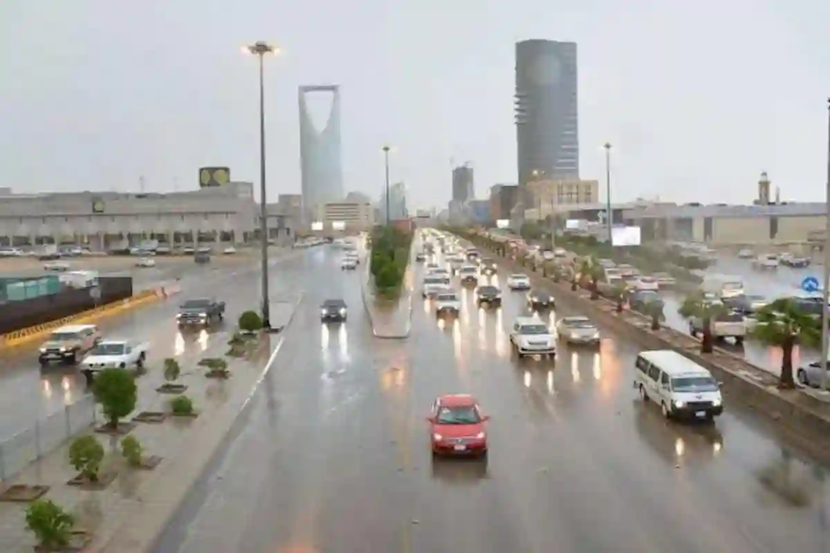 الأرصاد تحذر من حالة الطقس في السعودية اليوم الأحد 4 مايو 2025.. حار نهارًا