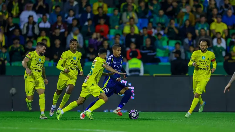 أحمد عطيف يهاجم إدارة النصر