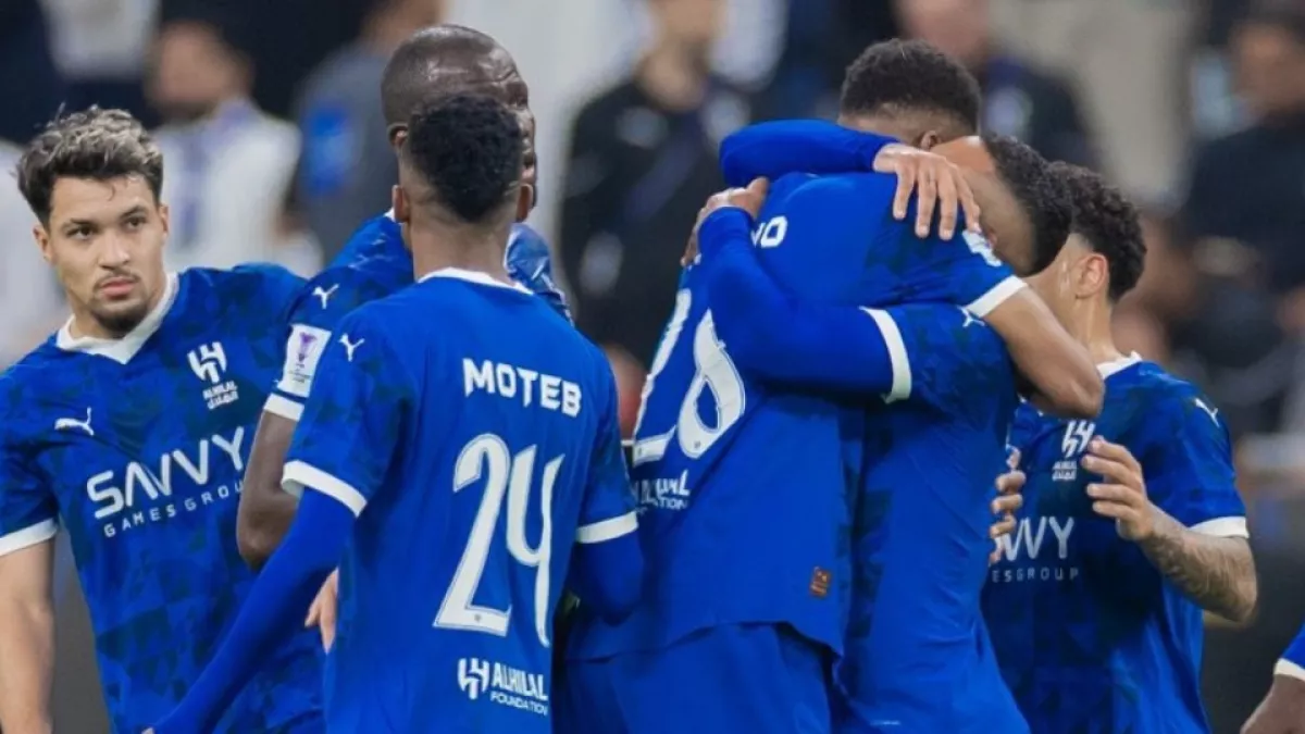 إدارة الهلال تجري مفاوضات للتعاقد مع مدرب خلفًا لـ