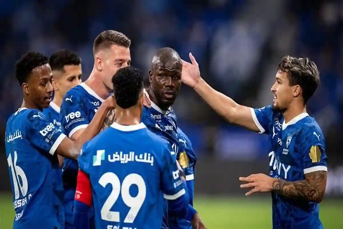 لاعبو نادي الهلال يستعدون لمباراة من العيار الثقيل أمام الشباب الجولة الـ 29