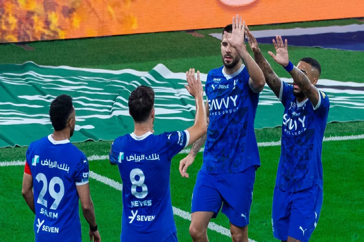 محمد العويس يغادر الهلال رسميًا. 