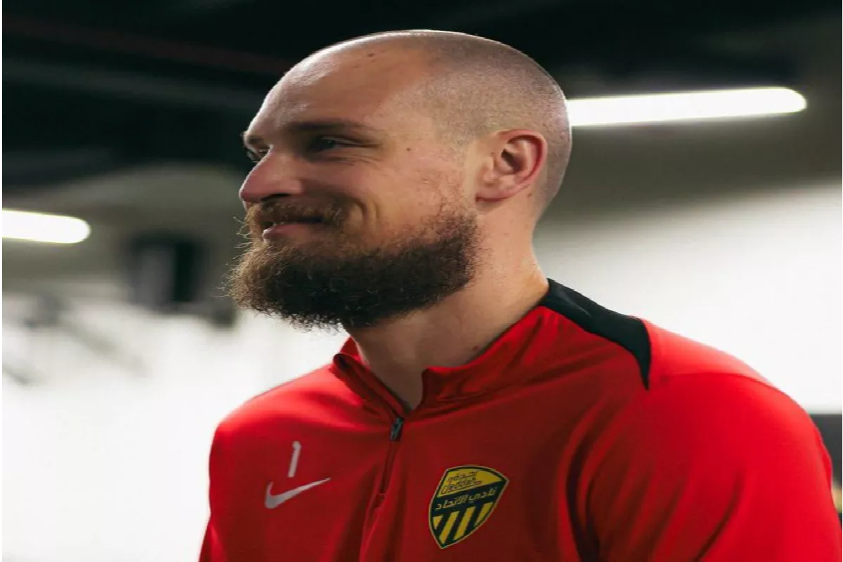 وسط غموض موقف رايكوفيتش .. الاتحاد يتحرك لتأمين مرماه.