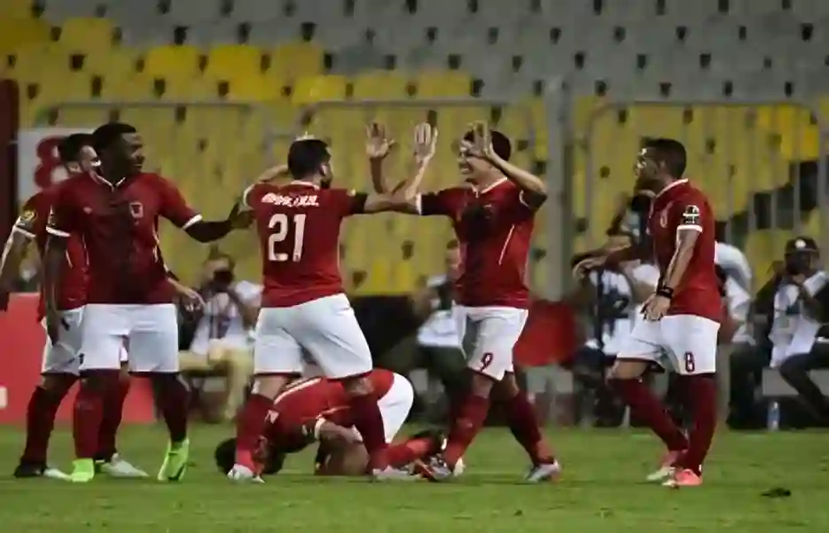 الأهلي يتألق ويودع البطولة