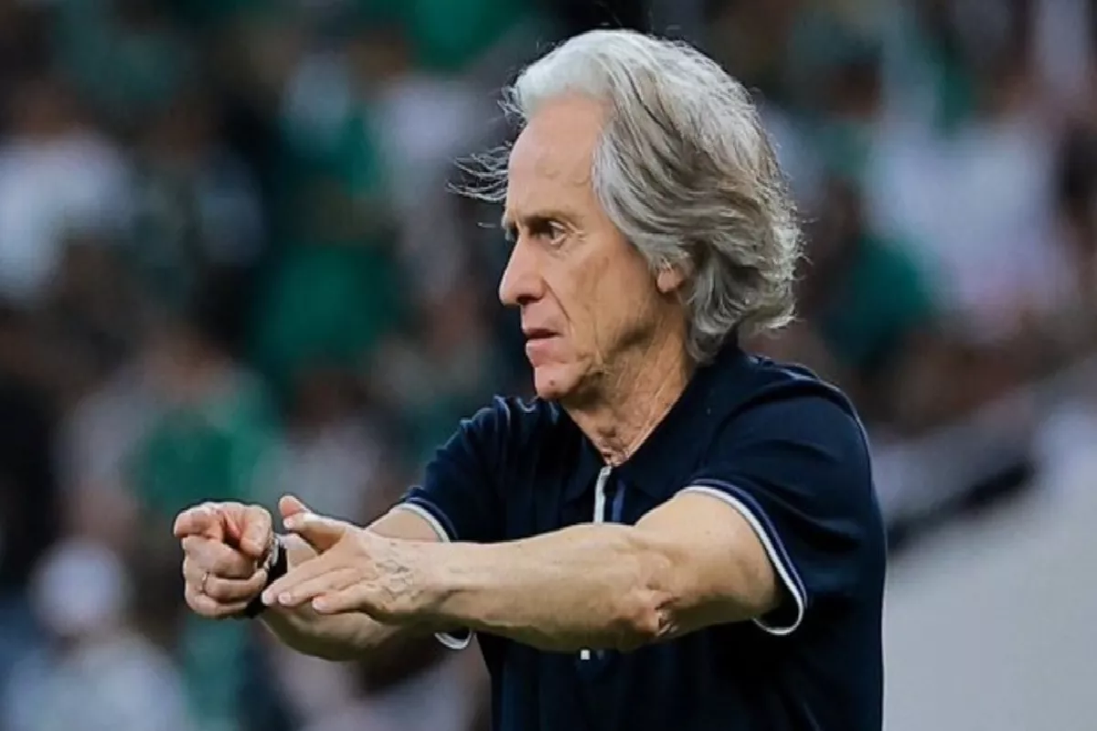 إيمري على رادار النصر بعرض ضخم وخيسوس يترقب.