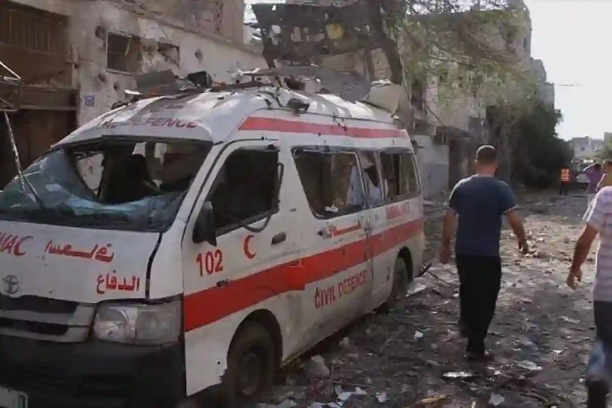 أزمة إنسانية خانقة في غزة: نصف مرافق الهلال الأحمر تتوقف عن العمل وسط تصاعد المجاعة والنزوح